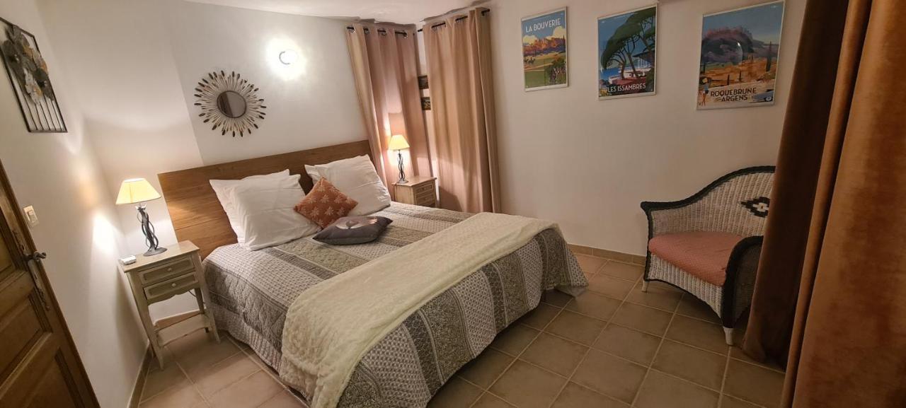 Corniche Du Paradis Roquebrune-sur Argens Dış mekan fotoğraf